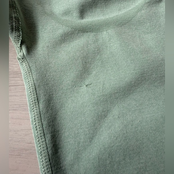 Mint Green High-Waisted Leggings - Picture 11 of 12